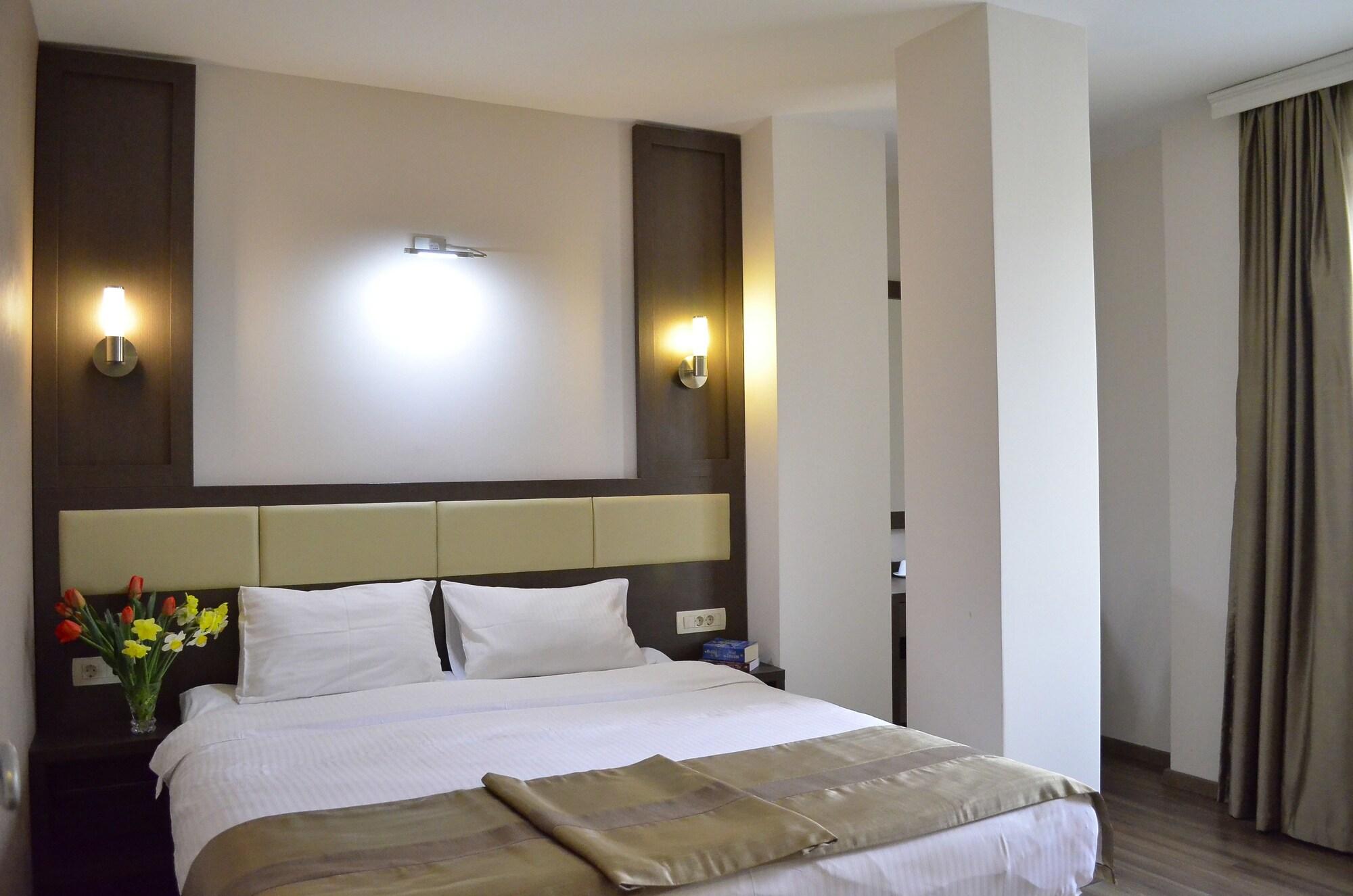 סקופיה Hotel Vlaho מראה חיצוני תמונה