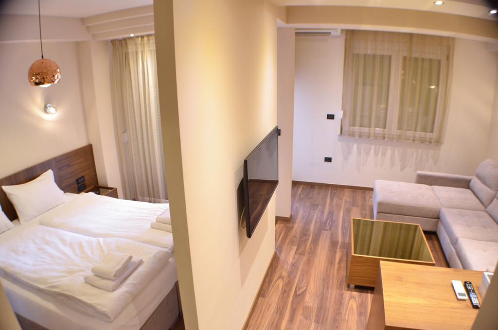 סקופיה Hotel Vlaho מראה חיצוני תמונה
