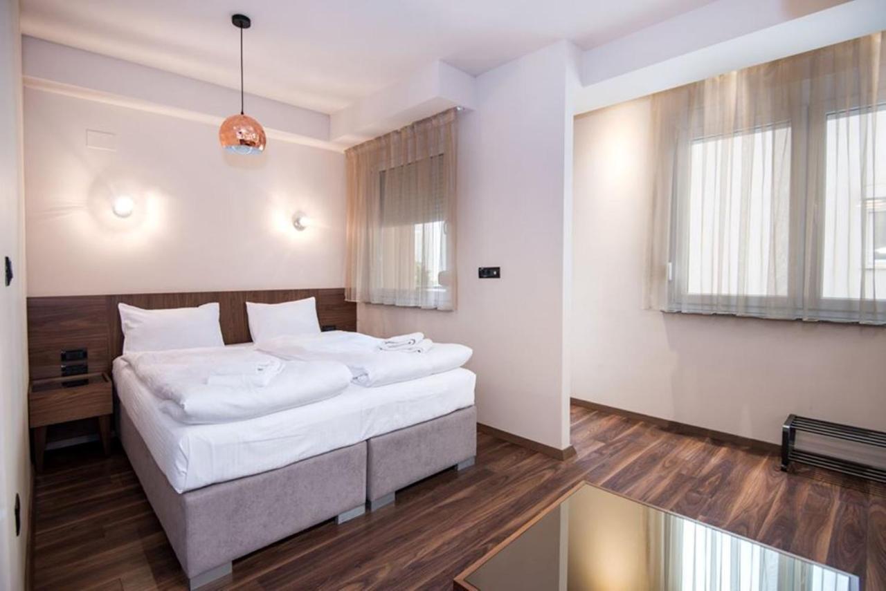 סקופיה Hotel Vlaho מראה חיצוני תמונה