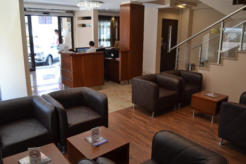 סקופיה Hotel Vlaho מראה חיצוני תמונה