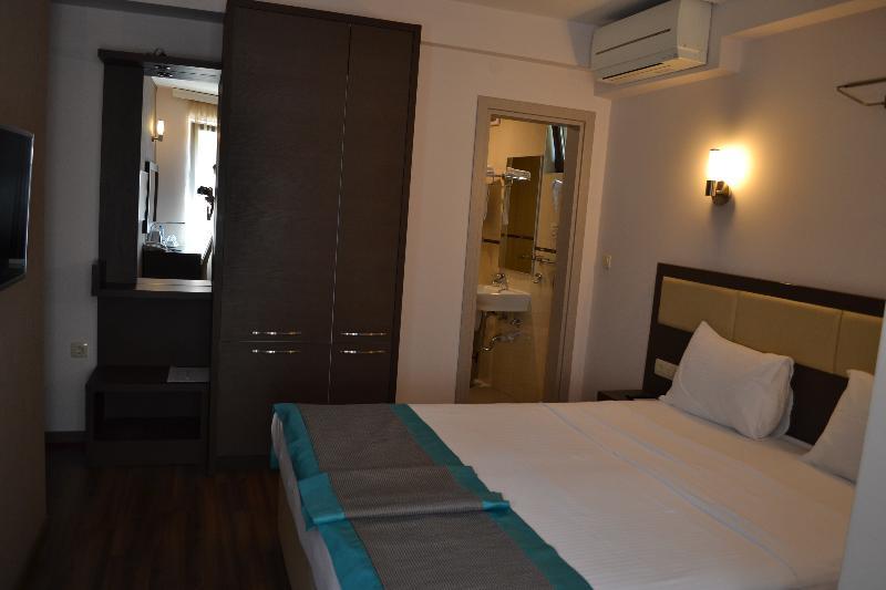 סקופיה Hotel Vlaho מראה חיצוני תמונה